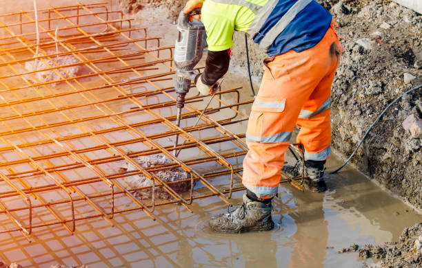 Best Driveway Concrete Repair  in Woodstock, IL